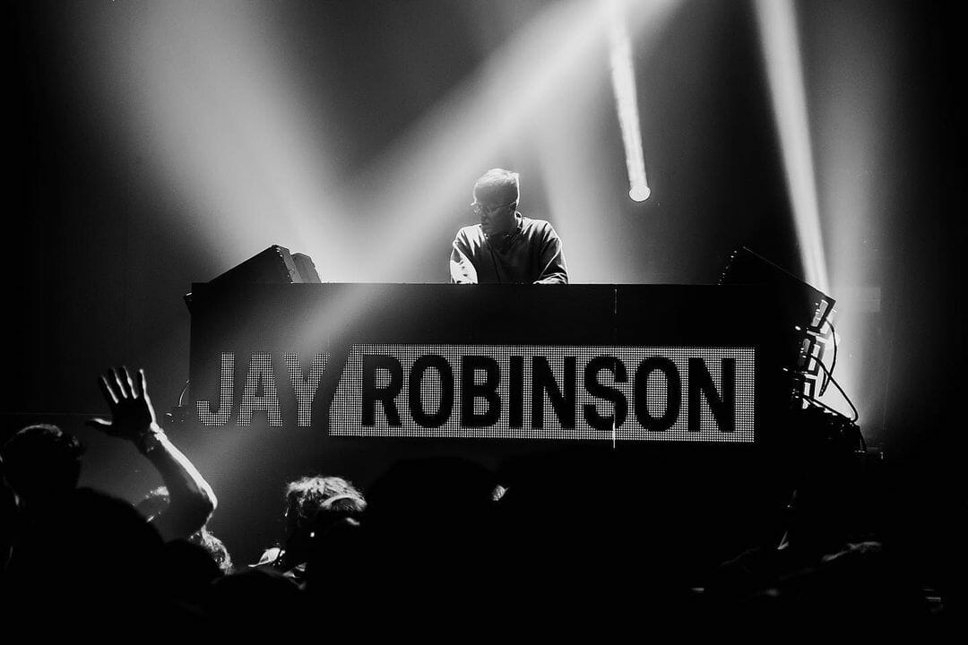 Premiere: Jay Robinson writes one-way ticket to Axtone nostalgia on awaited Axwell cut, ‘Free Again’85254187 1293650437507451 4472027918580088371 N