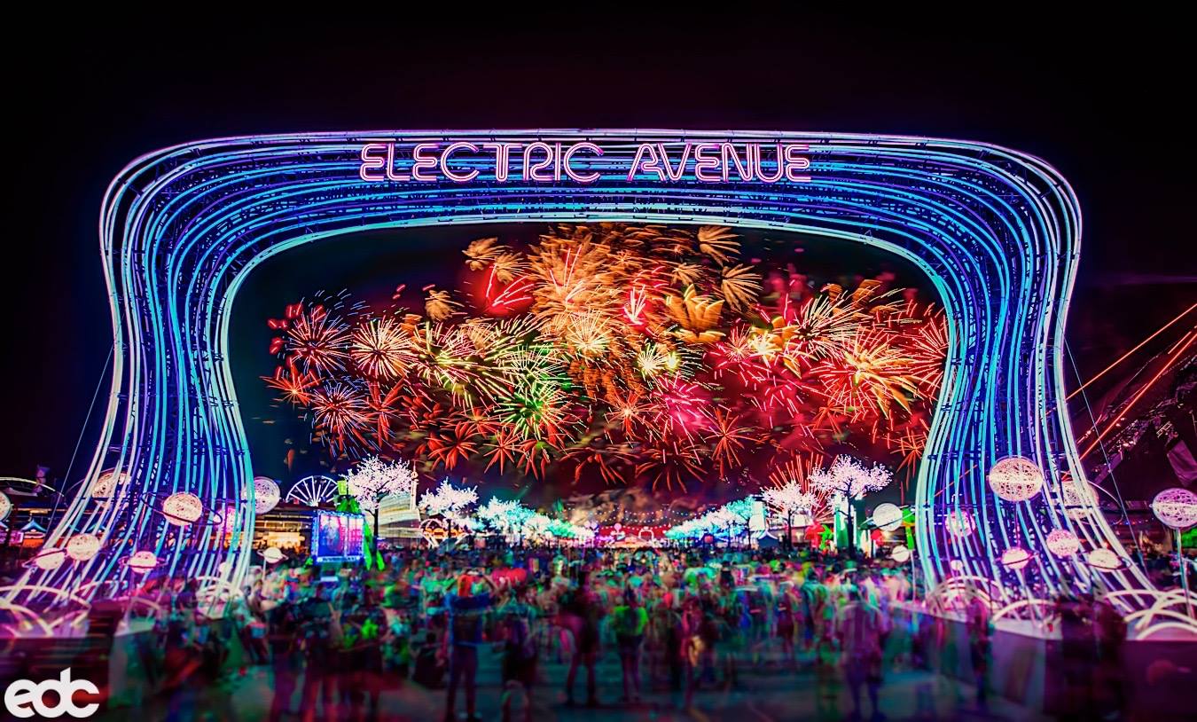 17 months later, EDC Las Vegas' 'electric sky' glowed anew [Review] -  Dancing Astronaut : Dancing Astronaut