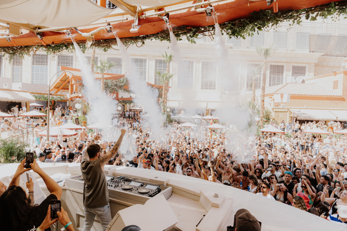 TAO Beach Dayclub offers gold-standard Las Vegas experience with inaugural resident headliners Alesso, ILLENIUM, and Fisher [Review]TBC 108